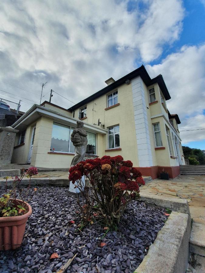Hillside Holiday home